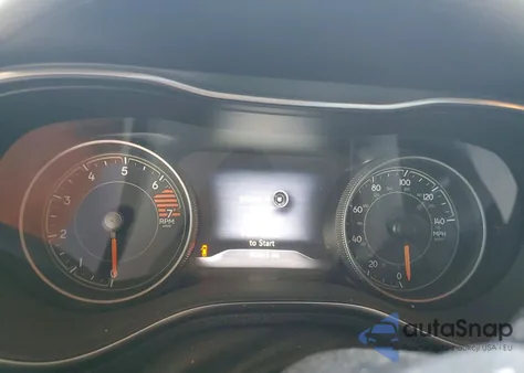 2019 Jeep Cherokee Limited z USA, uszkodzony, nr VIN 1C4PJLDB3KD427676